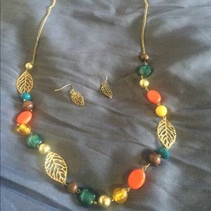 Necklace & earnings